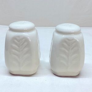 Vintage Shawnee Fern and Flower Large Ivory Salt & Pepper Set